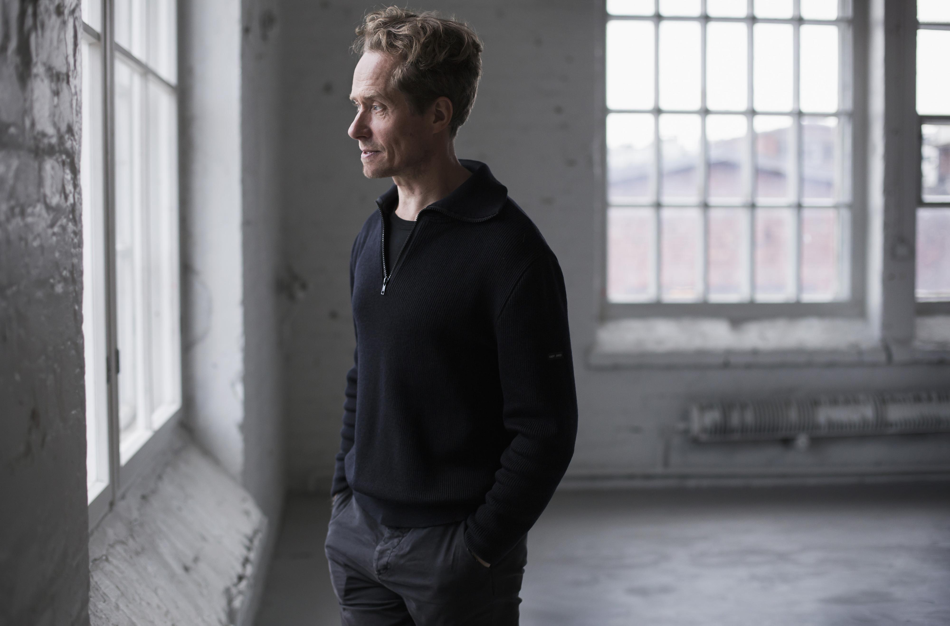 Module-kolleksjonen har blitt designet av den prisbelønte finske interiørarkitekten Esa Vesmanen. Les intervjuet